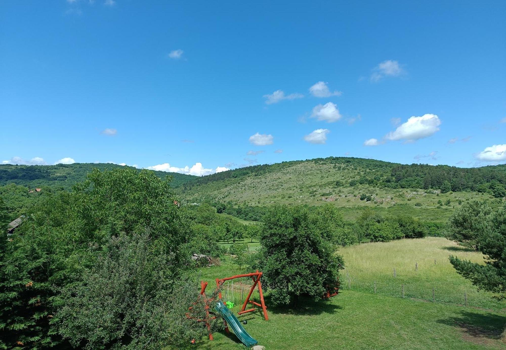 Vad-Lak Vendeghaz Apartment Aggtelek Bagian luar foto